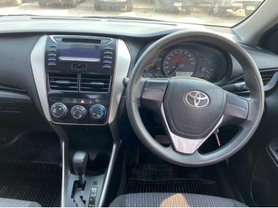 2018 Toyota Yaris Ativ 1.2 S รถเก๋ง 4 ประตู รถสวยฟรีดาวน์ รูปที่ 7